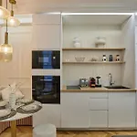 Sublime Apartment In The Heart Of Paris 4 People Fbmar1 By Studioprestige